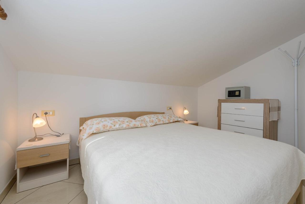 Apartments Milar Rovinj Luaran gambar